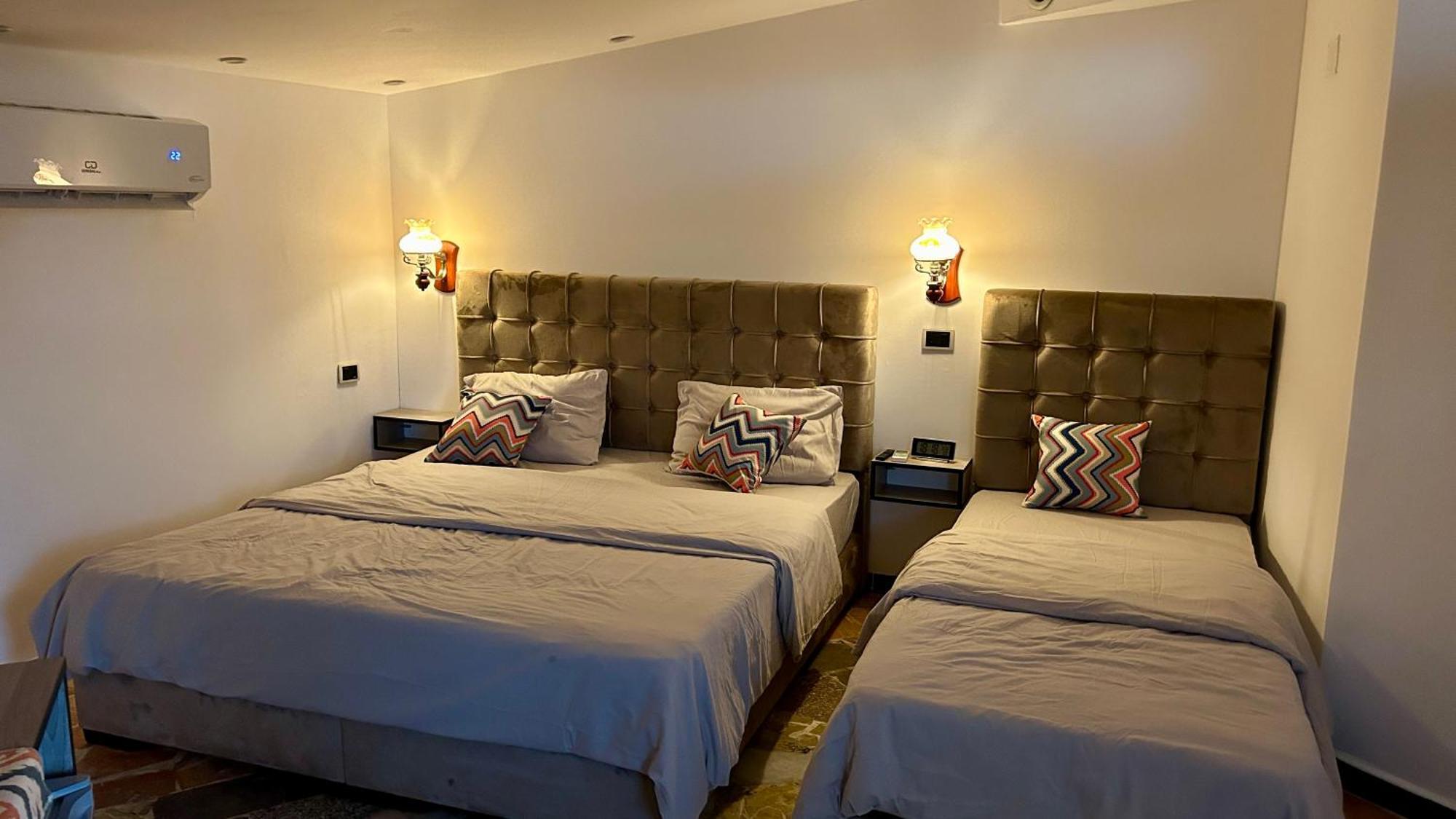 Celestia Boutique Inn - Boutique Stay Overlooking Jerash Ruins Džaraš Pokoj fotografie